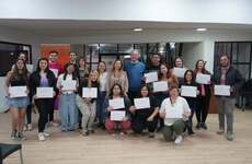 Imagen de Impulsa: Entrega de diplomas para los participantes de la capacitación "Introducción al Marketing y Redes Sociales"