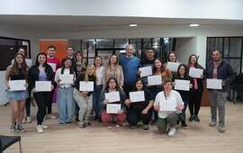 Imagen de Impulsa: Entrega de diplomas para los participantes de la capacitación "Introducción al Marketing y Redes Sociales"
