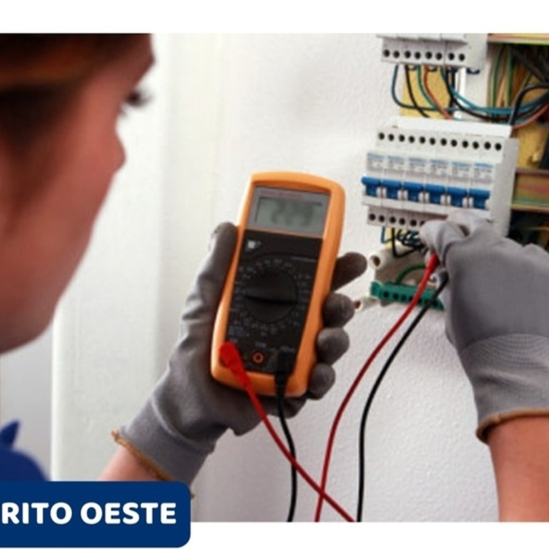 Imagen de Nuevo curso de Electricidad para Mujeres en el Distrito Oeste