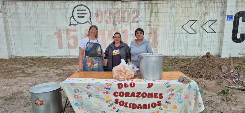 Imagen de Solidaridad en el paso de la Peregrinaci&oacute;n por nuestra ciudad
