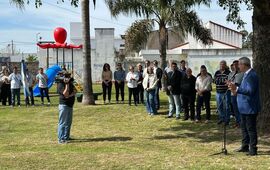 Imagen de Acto Oficial por el D&iacute;a del Profesor en la plaza "Prof. Adriana Gianni de Triacchini"