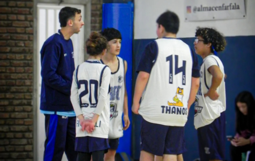 Imagen de B&aacute;squet: Hoy juegan Athletic y Uni&oacute;n en U13 y U15