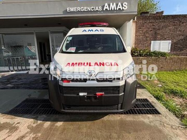 Imagen de Inauguración de la nueva Sala de reuniones y presentación de un nuevo móvil