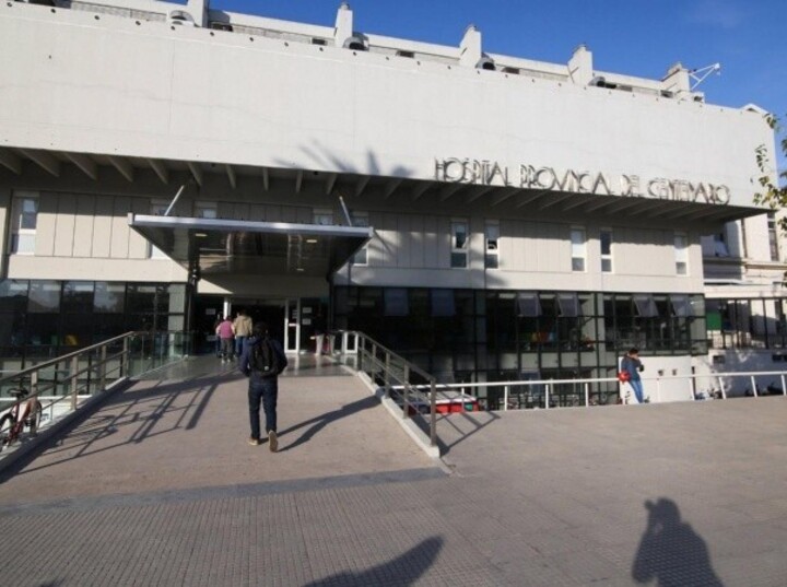 Se reforzó la presencia policial en el Centenario producto de una situación tensa con los familiares del fallecido. (Archivo Rosario3)