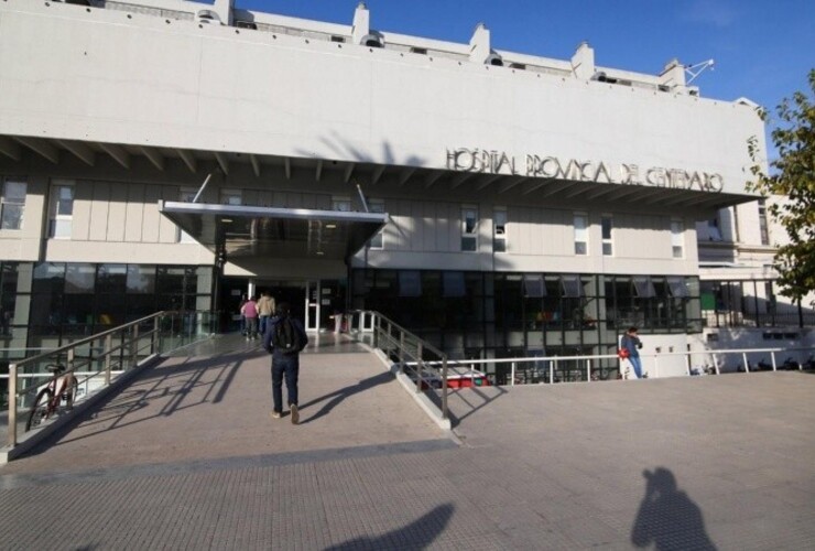 Se reforzó la presencia policial en el Centenario producto de una situación tensa con los familiares del fallecido. (Archivo Rosario3)
