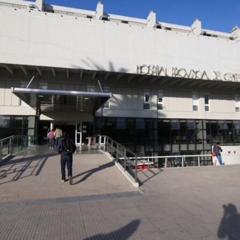 Se reforzó la presencia policial en el Centenario producto de una situación tensa con los familiares del fallecido. (Archivo Rosario3)