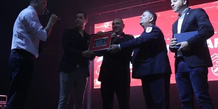Cerca de 600 personas acompañarnos el festejo en el C.A.U.