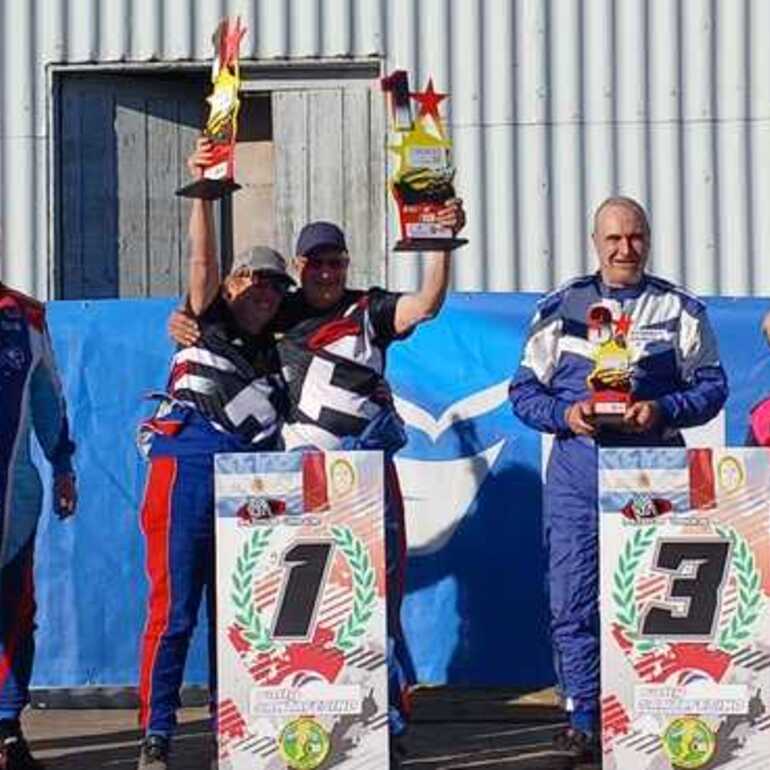 Imagen de Resumen del Fin de Semana: Velocidad, Títulos y Sorpresas