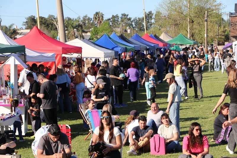 Imagen de Segunda edici&oacute;n de �Primavera en Vivo� con m&uacute;sica, emprendedores y alegr&iacute;a al aire libre
