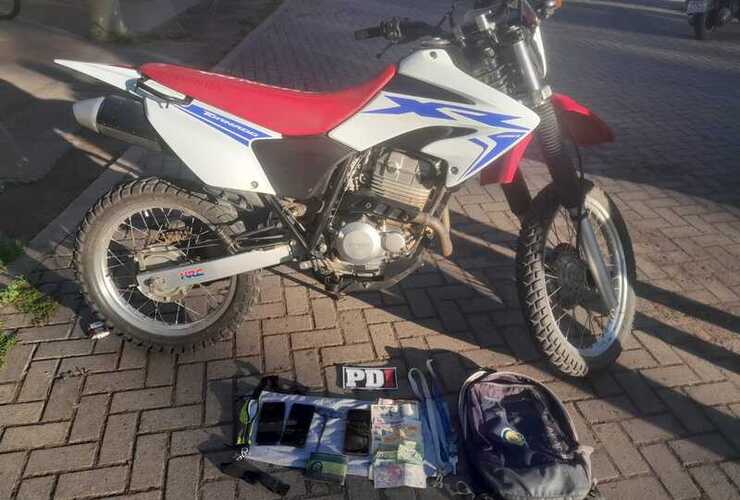 Imagen de Robo de moto en Arroyo Seco: dos detenidos en Villa Gobernador Gálvez y el rodado recuperado