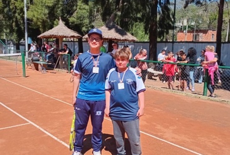 Imagen de Tenistas de Athletic, obtuvieron 1er y 2do puesto en Torneo Formativo en V.C.