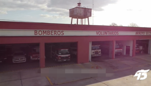 Imagen de Cena 45&deg; Aniversario de Bomberos Voluntarios: &iexcl;El v&iacute;deo que nos emocion&oacute; a todos!