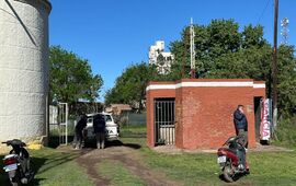 Imagen de Quite de colaboraci&oacute;n del personal de Parques y Paseos por falta de indumentaria.