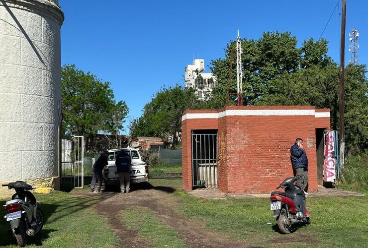 Imagen de Quite de colaboración del personal de Parques y Paseos por falta de indumentaria.