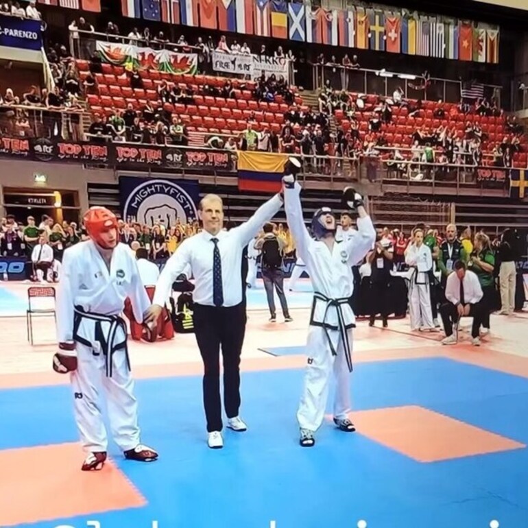 Imagen de Orgullo alvearense: Luka Dariozzi, campeón mundial juvenil de taekwondo en Croacia