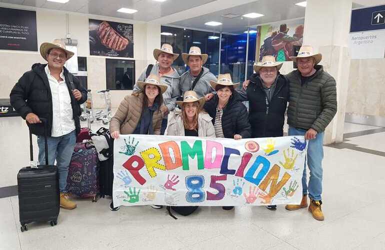 Imagen de 40 años después: El viaje de egresados revivido por la Promoción '85