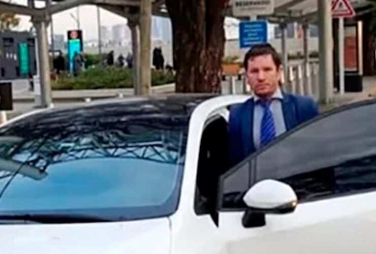 El auto de Palacio fue encontrado prendido fuego en la ciudad de Córdoba