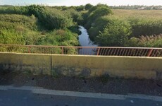 Encontraron un cuerpo en el canal de Ibarlucea