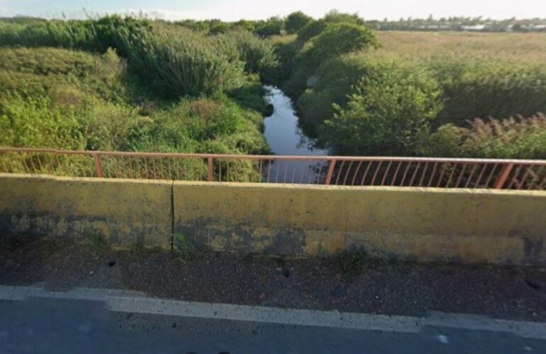 Encontraron un cuerpo en el canal de Ibarlucea