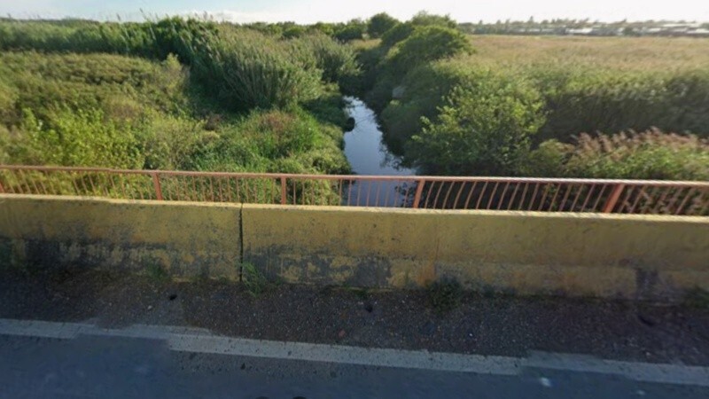 Encontraron un cuerpo en el canal de Ibarlucea