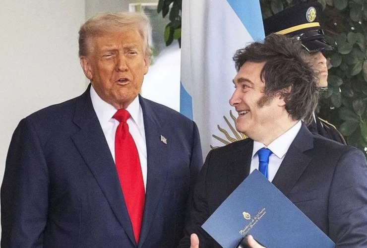 Imagen de Milei confirmó la advertencia de Trump: «Si el país vuelve al populismo, dejará de apoyarnos»