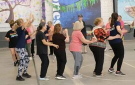 No hubo más de 30 personas en el evento realizado en "Los Tiburones".