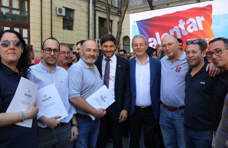Imagen de Presentaron el Programa Provincial ALENTAR para fortalecer a los clubes santafesinos