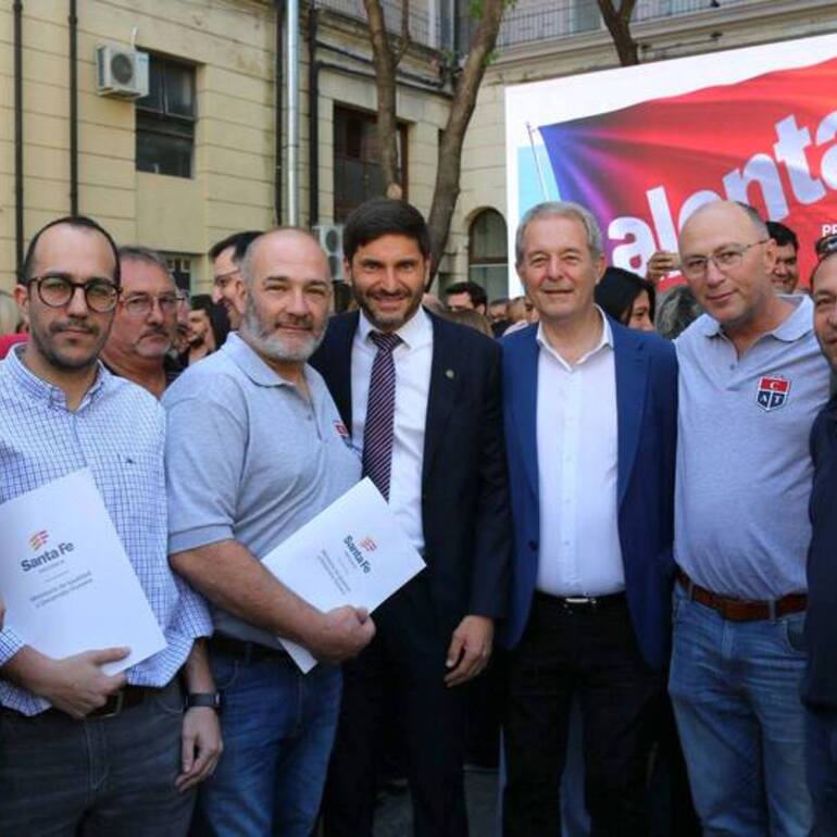 Imagen de Presentaron el Programa Provincial ALENTAR para fortalecer a los clubes santafesinos