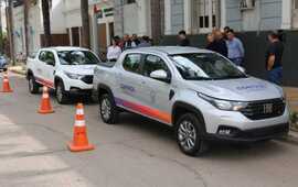 Imagen de Arroyo Seco incorpora dos nuevas camionetas al parque automotor municipal