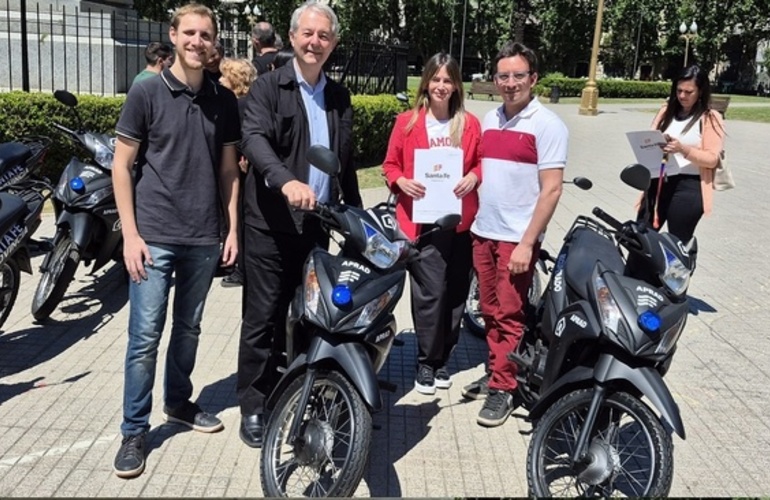 Imagen de El Municipio incorporó una moto recuperada del delito para fortalecer el control urbano