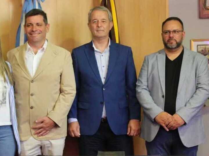 Tonelli movió las fichas y sacó del medio a su próximo concejal.