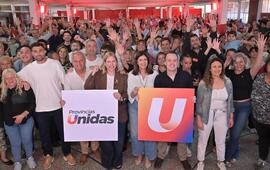 Imagen de El Socialismo pidi&oacute; el voto por Provincias Unidas: "Es la &uacute;nica garant&iacute;a de que el fracaso de Milei no nos arrastre al pasado"
