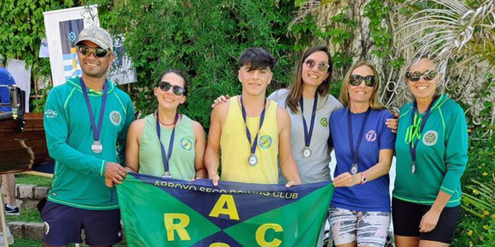 Imagen de Representantes del Rowing Club, fueron 2º puesto en Regata de Remo en Rosario