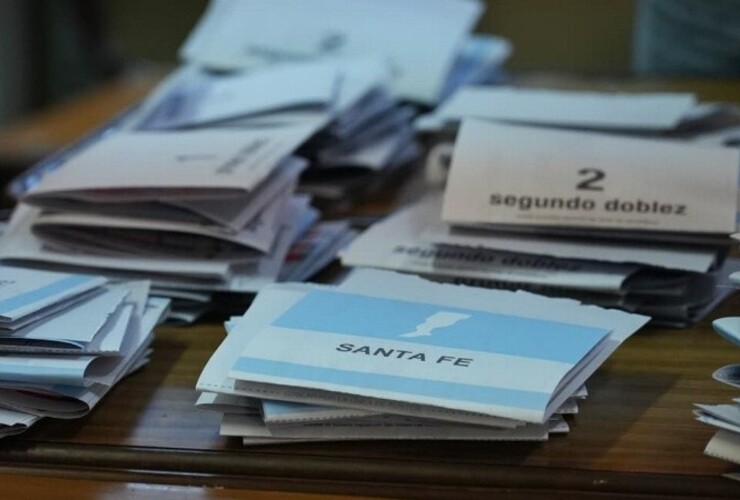 Imagen de Elecciones en Santa Fe: quiénes son los 9 nuevos diputados nacionales que tendrá la provincia en el Congreso