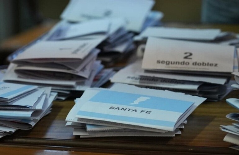 Imagen de Elecciones en Santa Fe: quiénes son los 9 nuevos diputados nacionales que tendrá la provincia en el Congreso