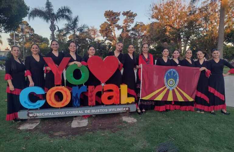 Imagen de El Tacón Andaluz representó a Arroyo Seco en las Fiestas de las Colectividades en Corral de Bustos