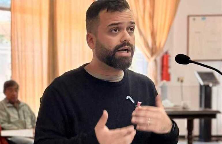 El concejal cuestionó duramente la forma de trabajar de esta área del gobierno de Tonelli.
