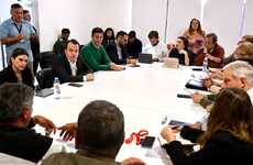 Imagen de Diputados recibieron a trabajadores de algodonera Avellaneda