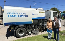 Imagen de La Comuna de General Lagos, present&oacute; su primera Barredora de limpieza urbana