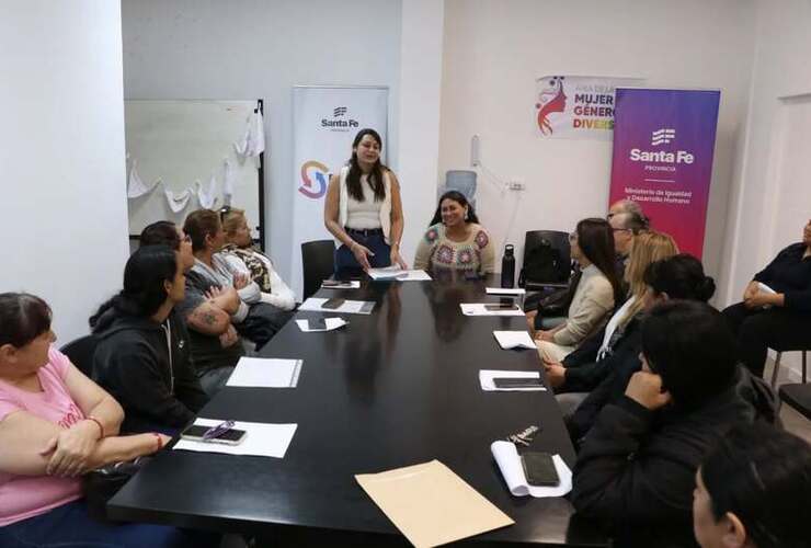 Imagen de Banco Solidario: Charla informativa para emprendedores que acceder&aacute;n a microcr&eacute;ditos