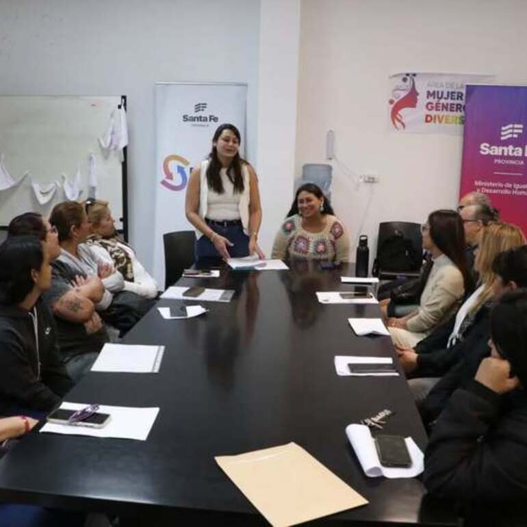 Imagen de Banco Solidario: Charla informativa para emprendedores que accederán a microcréditos