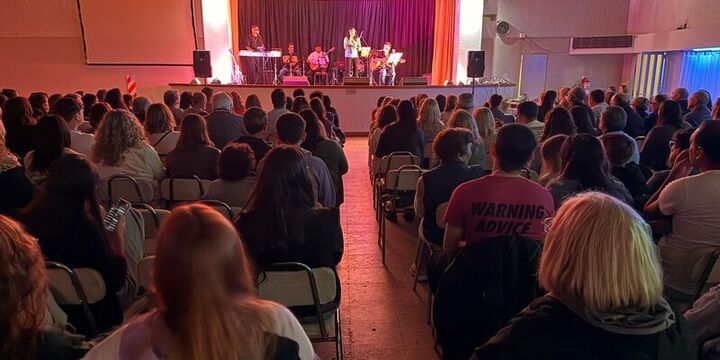 Imagen de Otra noche de gala con la Academia de Canto Lucas Boschiero
