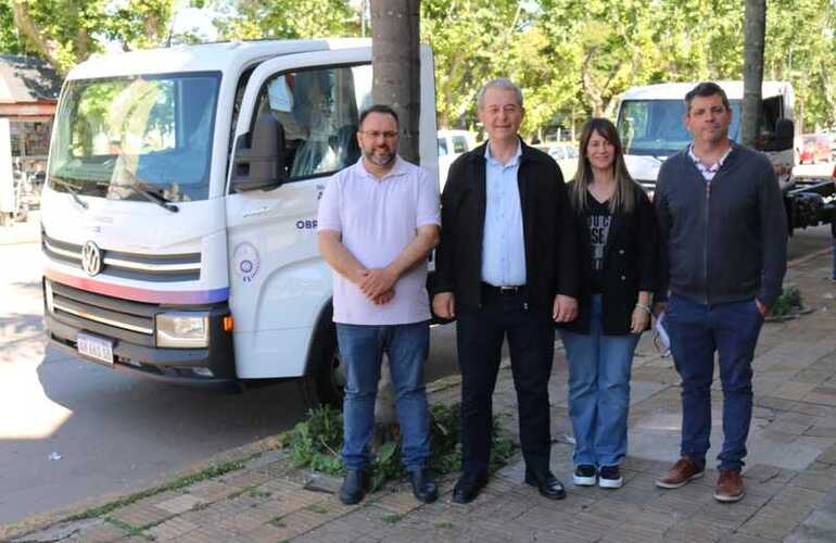 Imagen de El Municipio sumó dos camiones 0 km para optimizar los servicios públicos