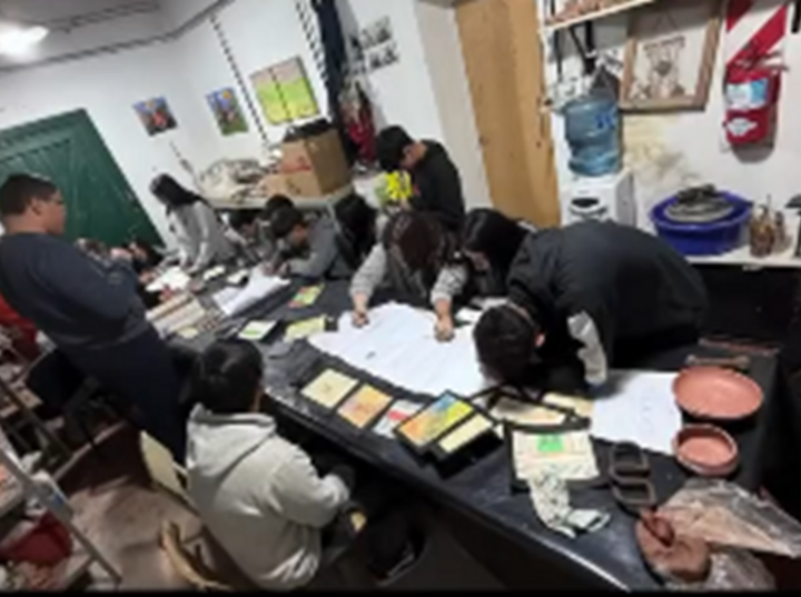 Imagen de Los jóvenes de Pavón crearon un mural que refleja la identidad y el paisaje local