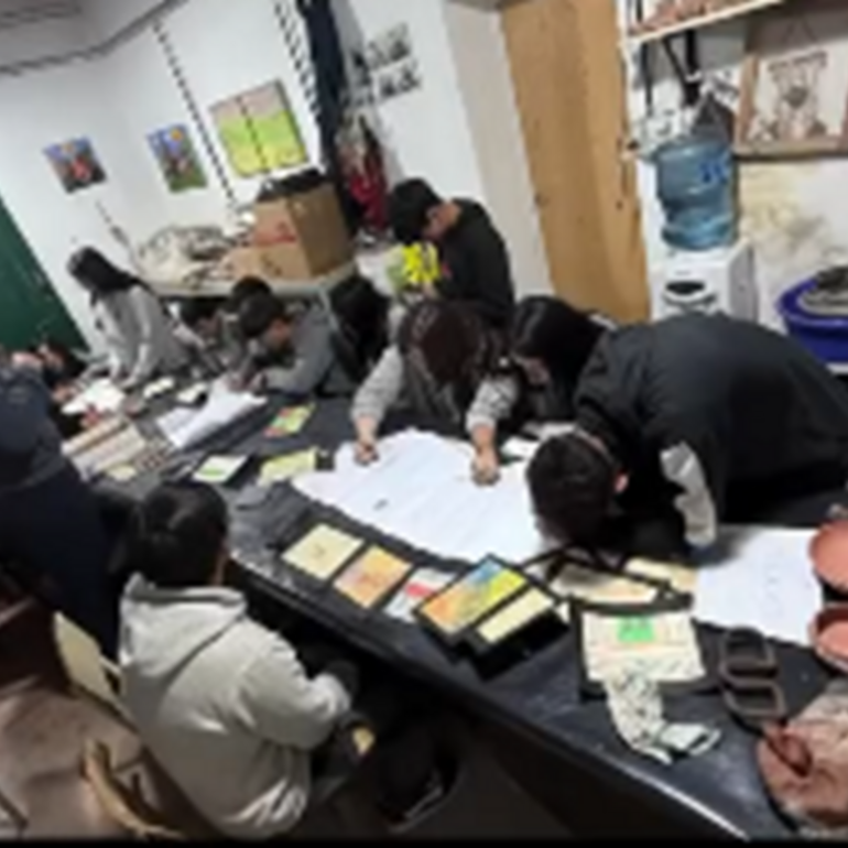 Imagen de Los jóvenes de Pavón crearon un mural que refleja la identidad y el paisaje local