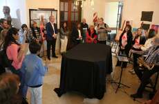 Imagen de Cierre del Octubre Rosa con una muestra artística en el hall municipal