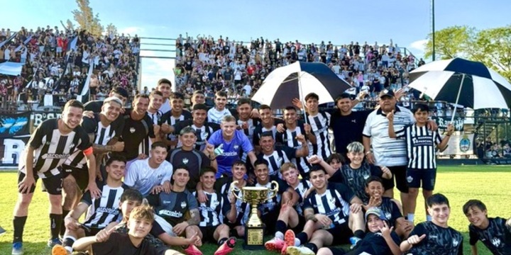 Imagen de Unión venció a Atl. Empalme y se coronó Campeón de la 'Súper Copa'