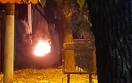 La imagen fue tomada el s&aacute;bado por la noche.