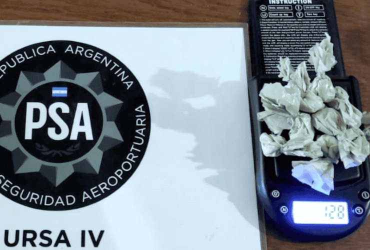 Imágenes de los allanamientos realizados el año pasado a la organización. (fiscales.gob.ar)