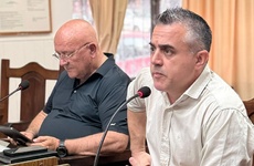 Imagen de Proyecto de ordenanza para regular cuidadores y paseadores de perros genera críticas en Arroyo Seco